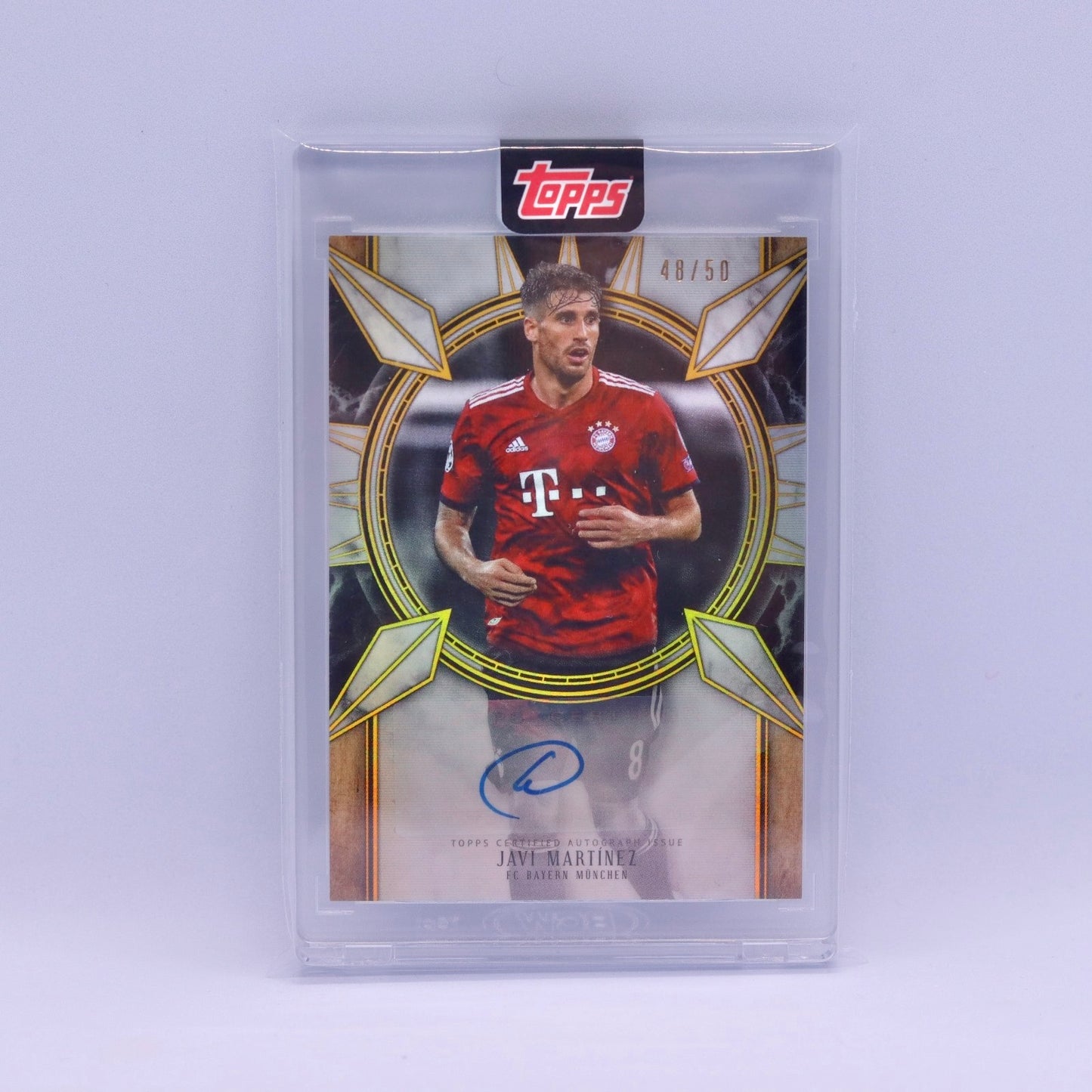 Javi Martinez (48/50) Topps Champions League Museum 2018/2019 Auto
