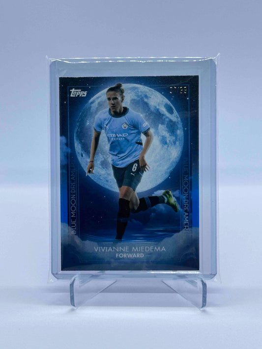 Vivianne Miedema /99Topps Manchester City Blue Moon