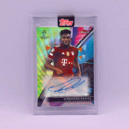 ألفونسو ديفيز (61/99) أفضل لاعب في توبس 2021/2022