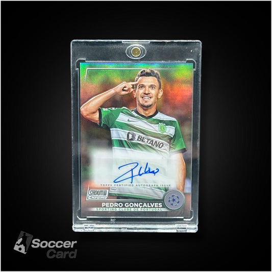 Pedro Goncalves Signature Refractor Topps Stadium Club 2022/2023