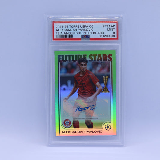 Aleksander Pavlovic (46/199) Topps UEFA Champions League Neon Green Foilboard Auto PSA 9